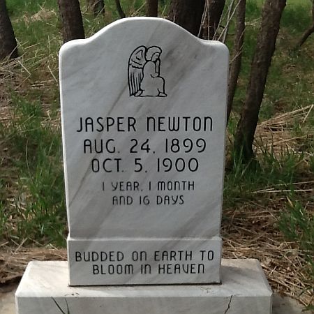 Jasper Newton gravestone