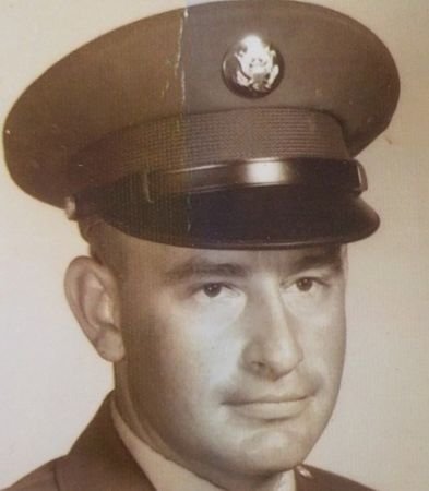 Lee Edward Decker