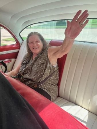 Carolyn Maxine (Murray) Mitchell