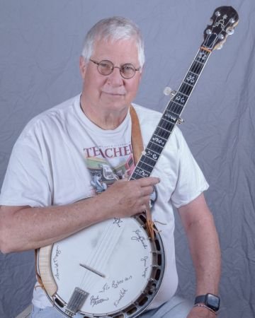 Robert Eugene “Gene” Snyder